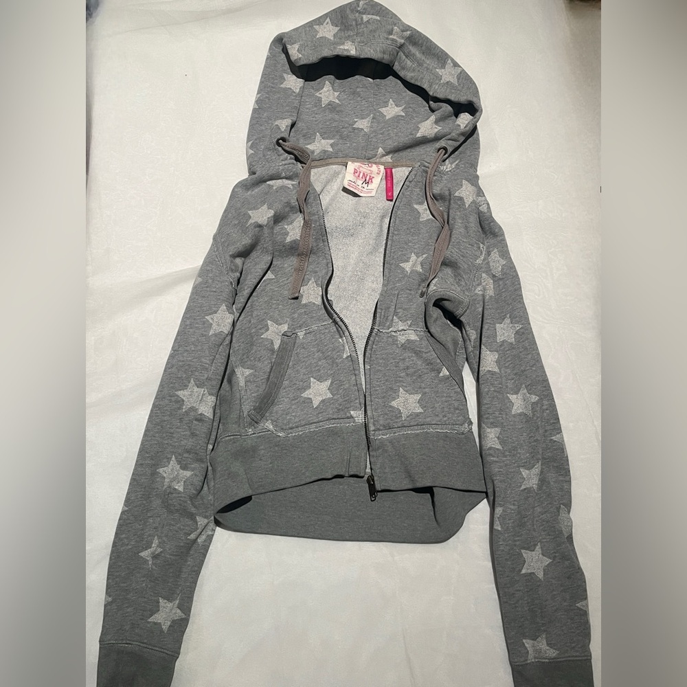 Vintage Y2K Victoria’s Secret PINK Grey Star Zip Hoodie
-Small flaw